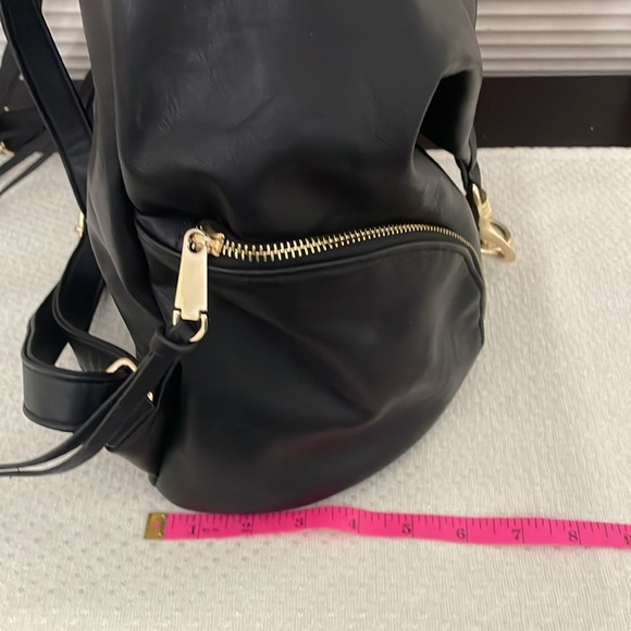 Vegan leather backpack - Picture 7 of 7